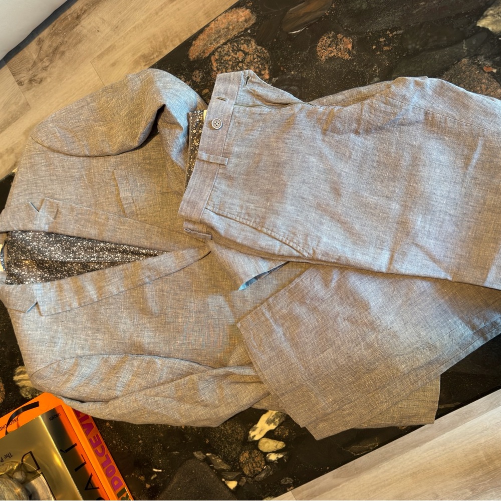 Bar III Light Gray Suit Ensemble